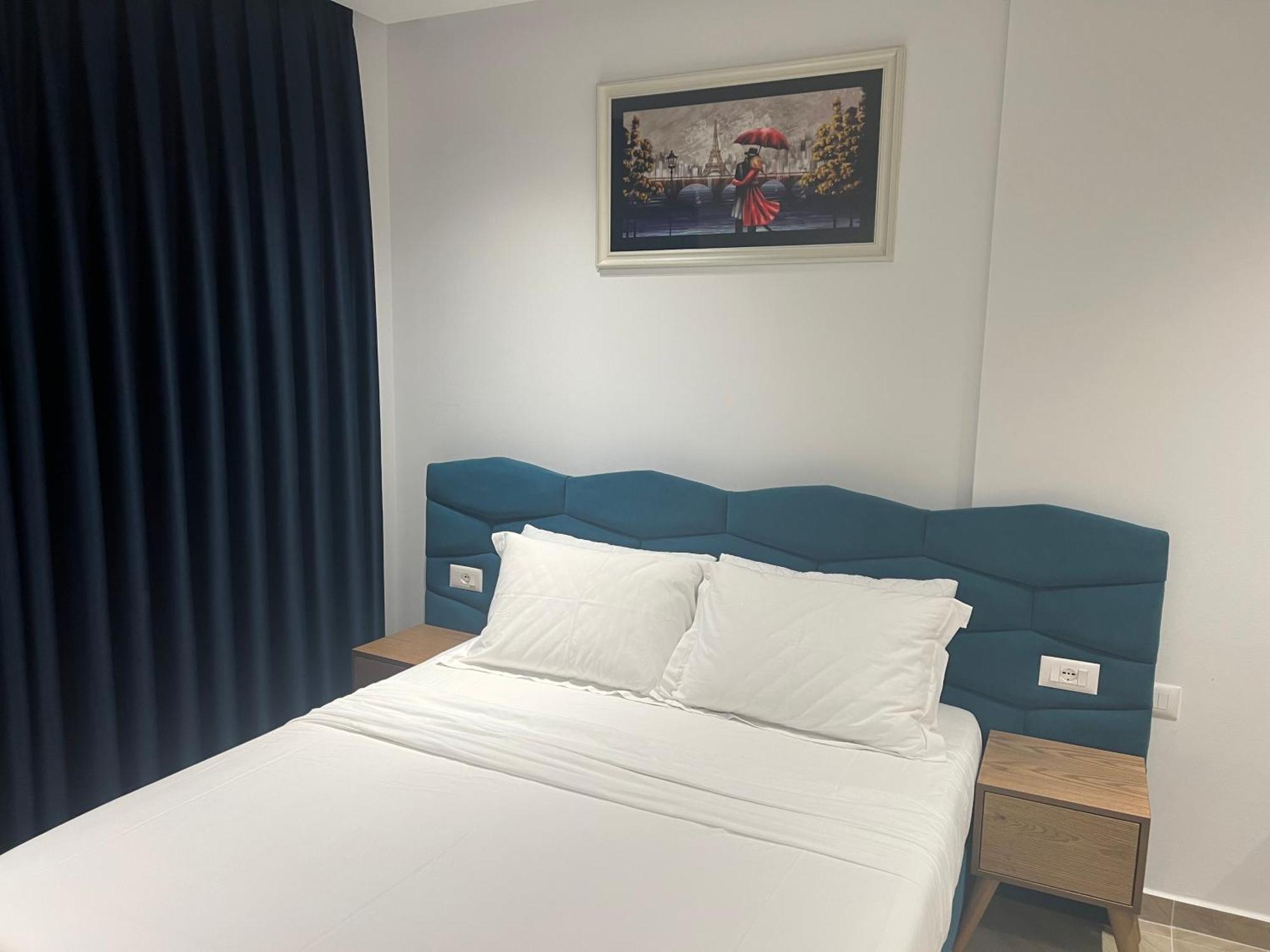 Agimi Hotell