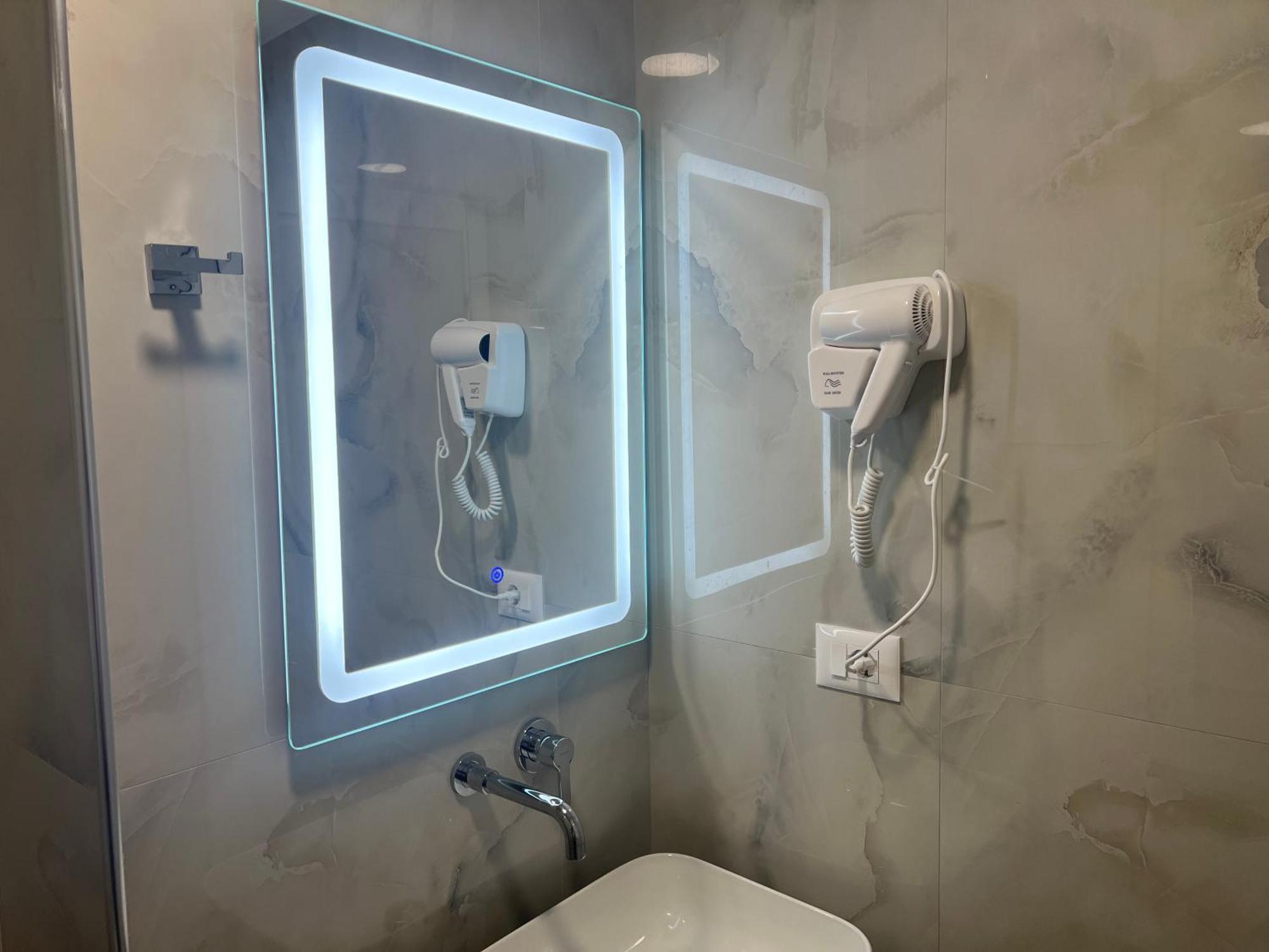 Hotell Agimi Ksamil
